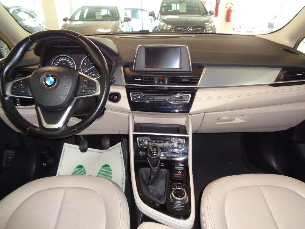BMW 218d Gran Tourer Luxury Diesel usata - 4